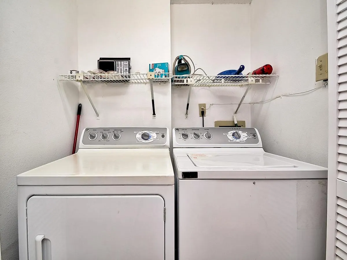 Surfside Condos 204 Clearwater Beach Apartment